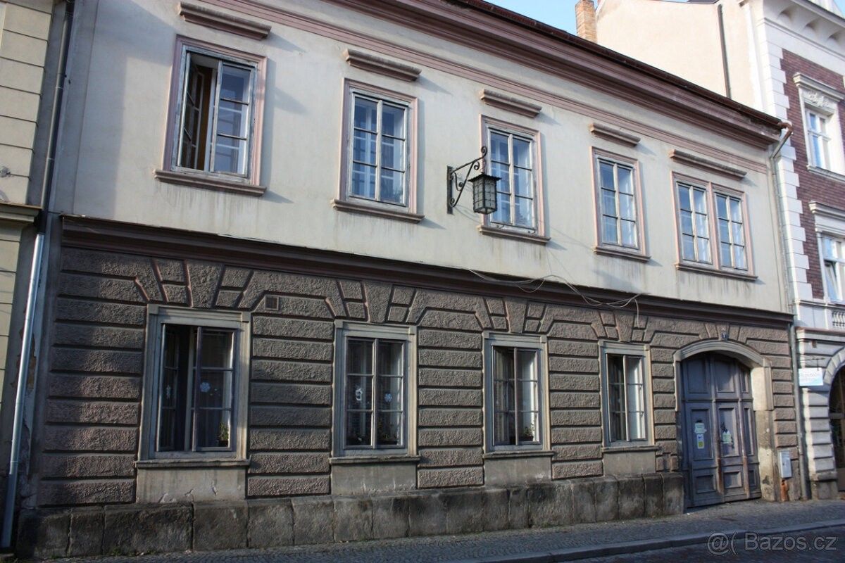 Pronájem garáž - Kutná Hora, 284 01