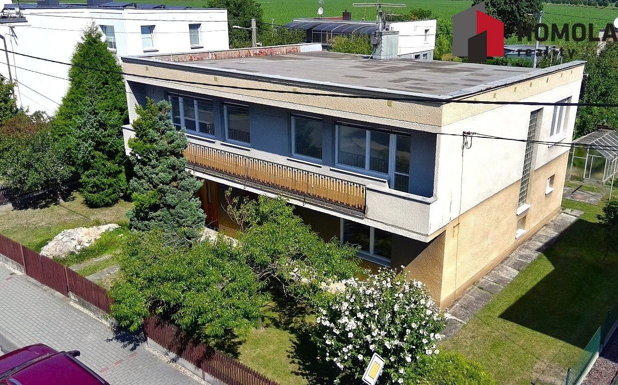 Rodinné domy, Záhumenní, Dolní Benešov, 200 m² - 1