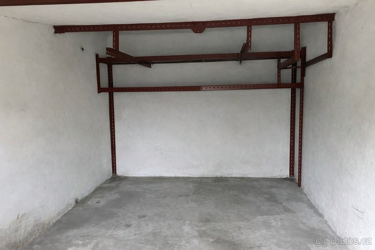 Prodej garáž - Karviná, 735 06
