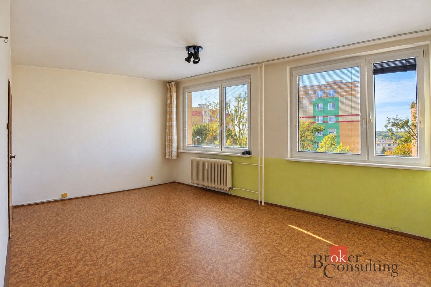 Byt 1+kk · 35 m² · Česká, Most - 3