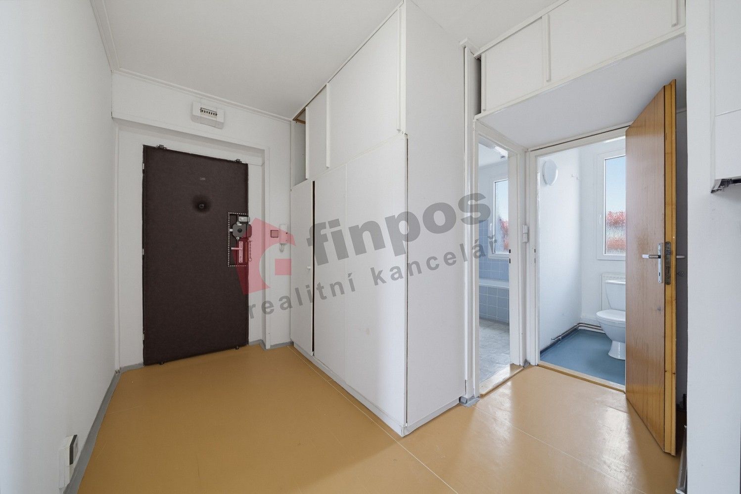 Byt 2+kk · 73 m² · Praha - Kobylisy, okres Praha 8, Hlavní město Praha - 4