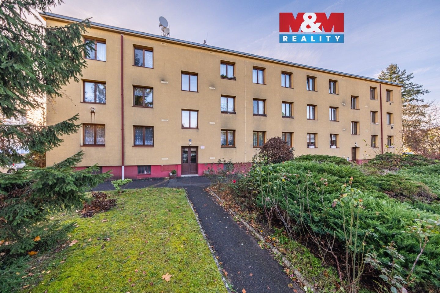 Prodej byt 2+1 - Školní, Průhonice, 53 m²