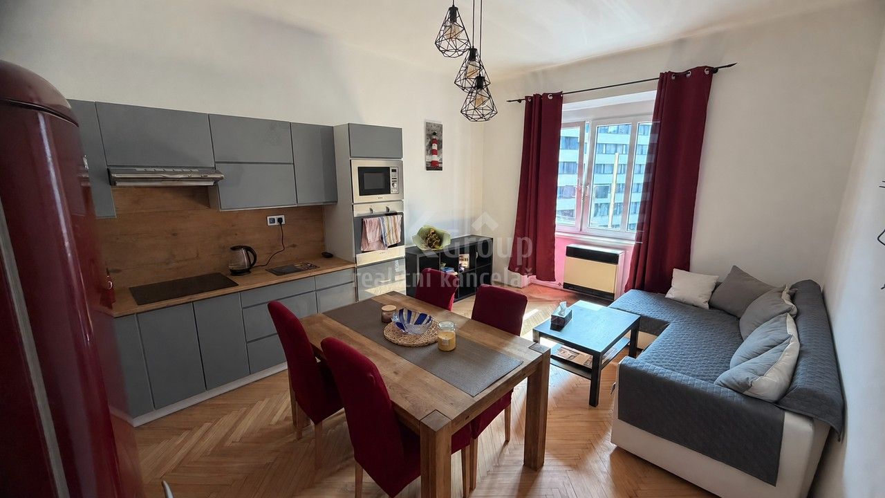 2+kk, Plzeňská, Praha, 56 m² - 1