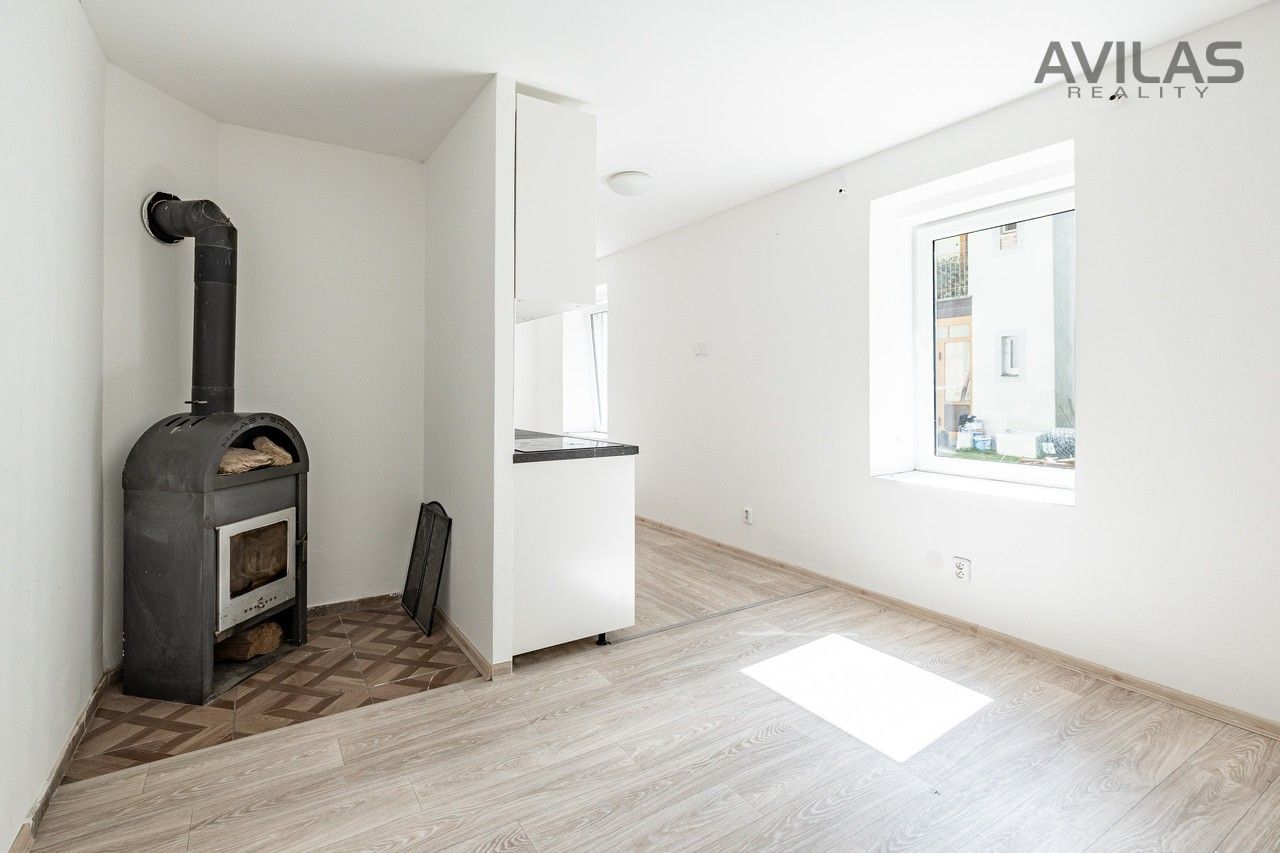 Byt · 27 m² · Roudný, Zvěstov - 4