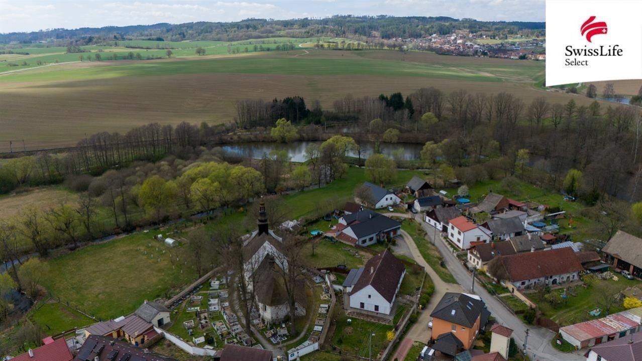 Prodej pozemek pro bydlení - Kostelec