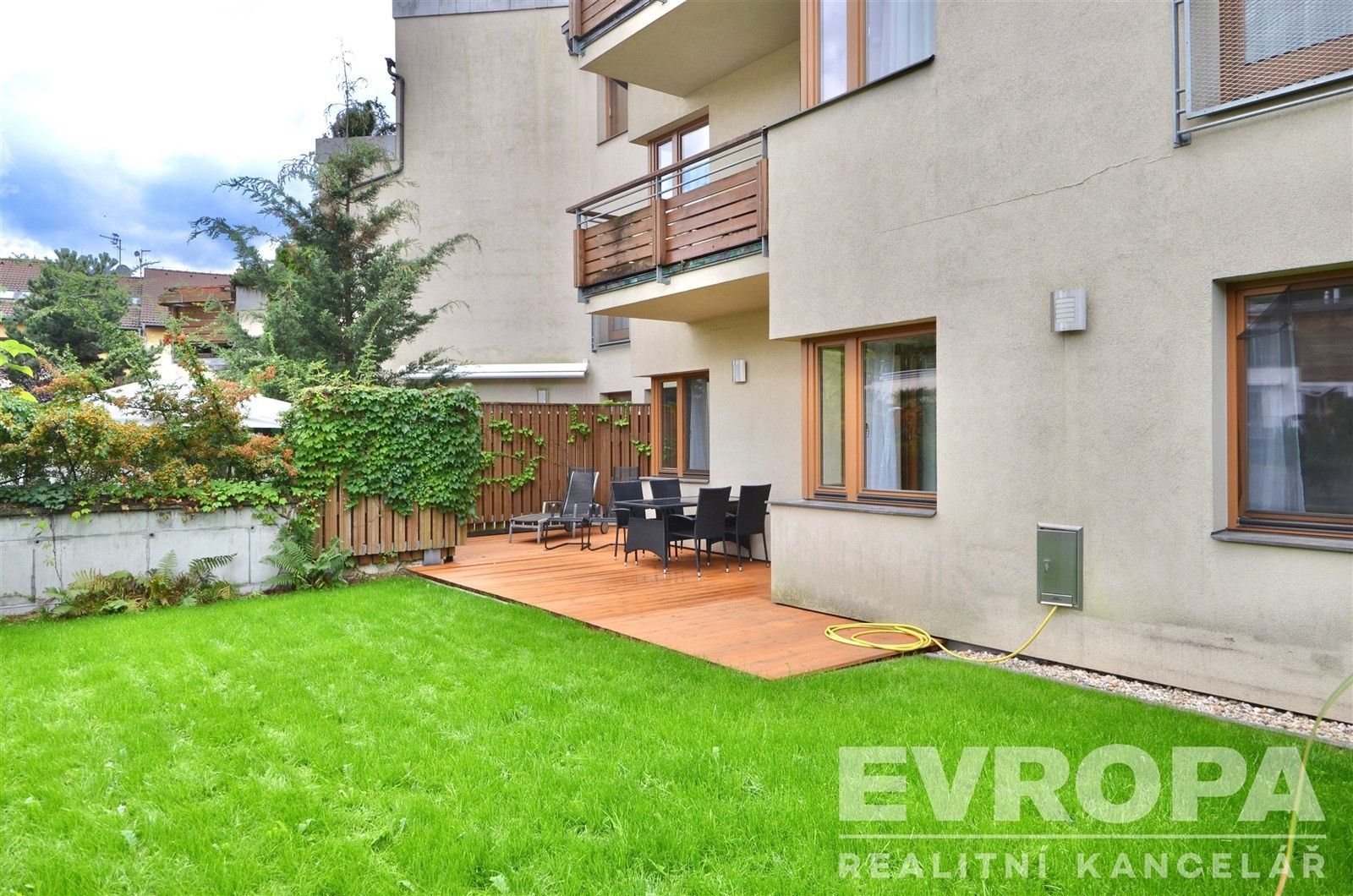 2+kk, Hlubočepská , Praha Hlubočepy, 160 m² - 1