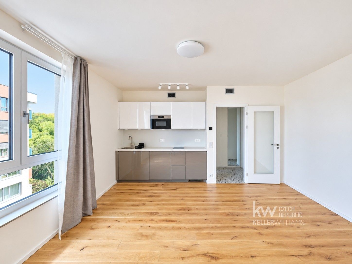 1+kk, U Komína, Praha Radlice, 37 m² - 2