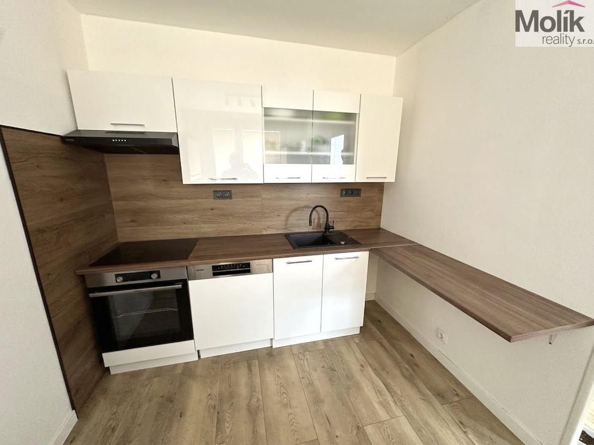 3+1, Rovná, Teplice, 69 m² - 2