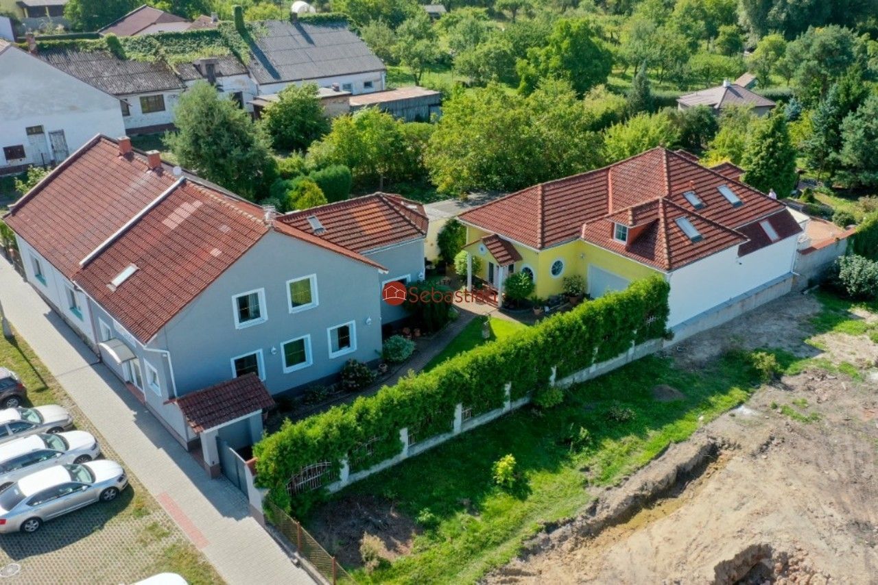 Prodej rodinný dům - Brněnská, Hradec Králové, 388 m²