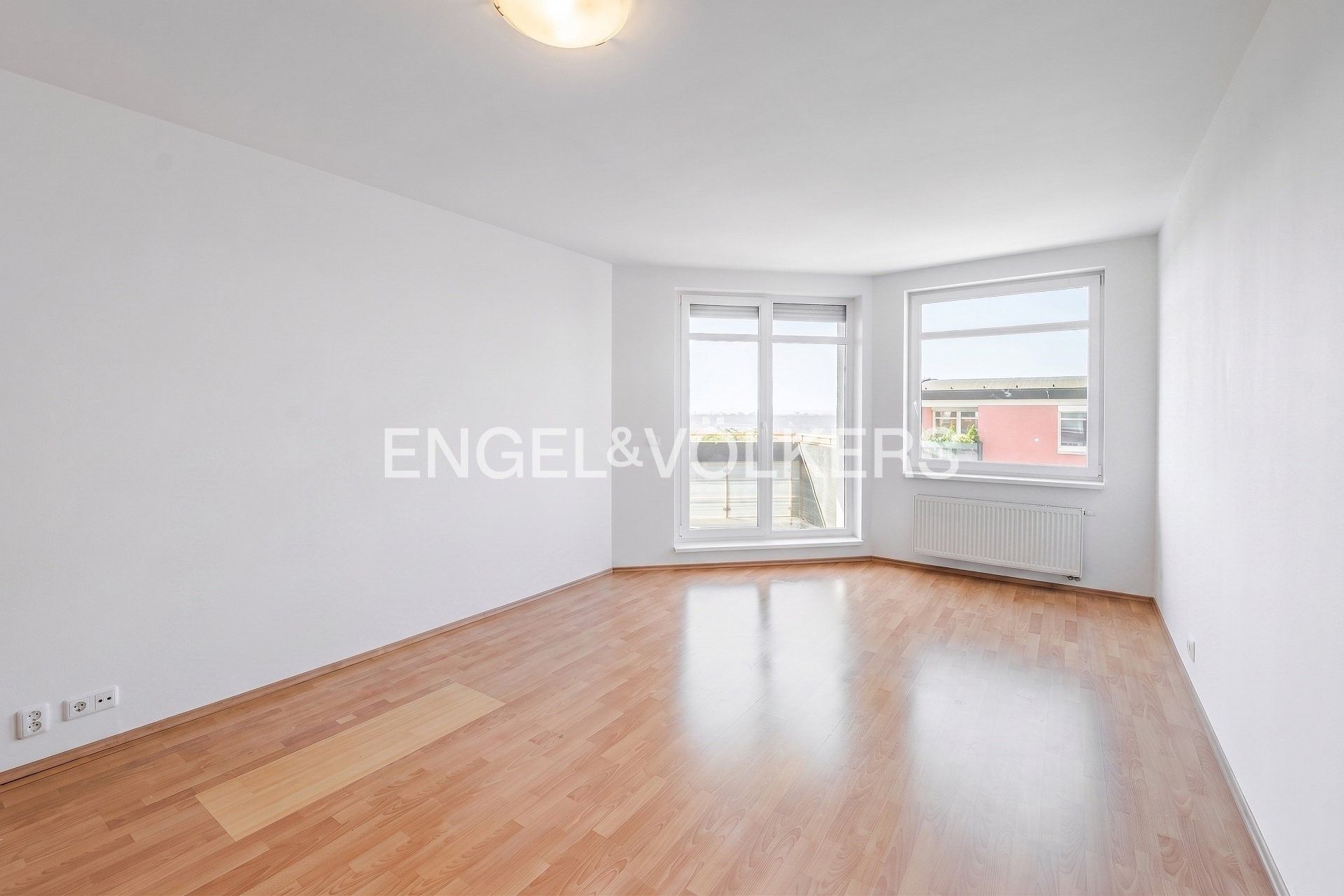 2+kk, Nad Okrouhlíkem 2372, Praha Libeň, 69 m² - 1