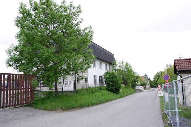 Kanceláře, Vestec, okres Praha-západ, Středočeský kraj, 74 m² - 1