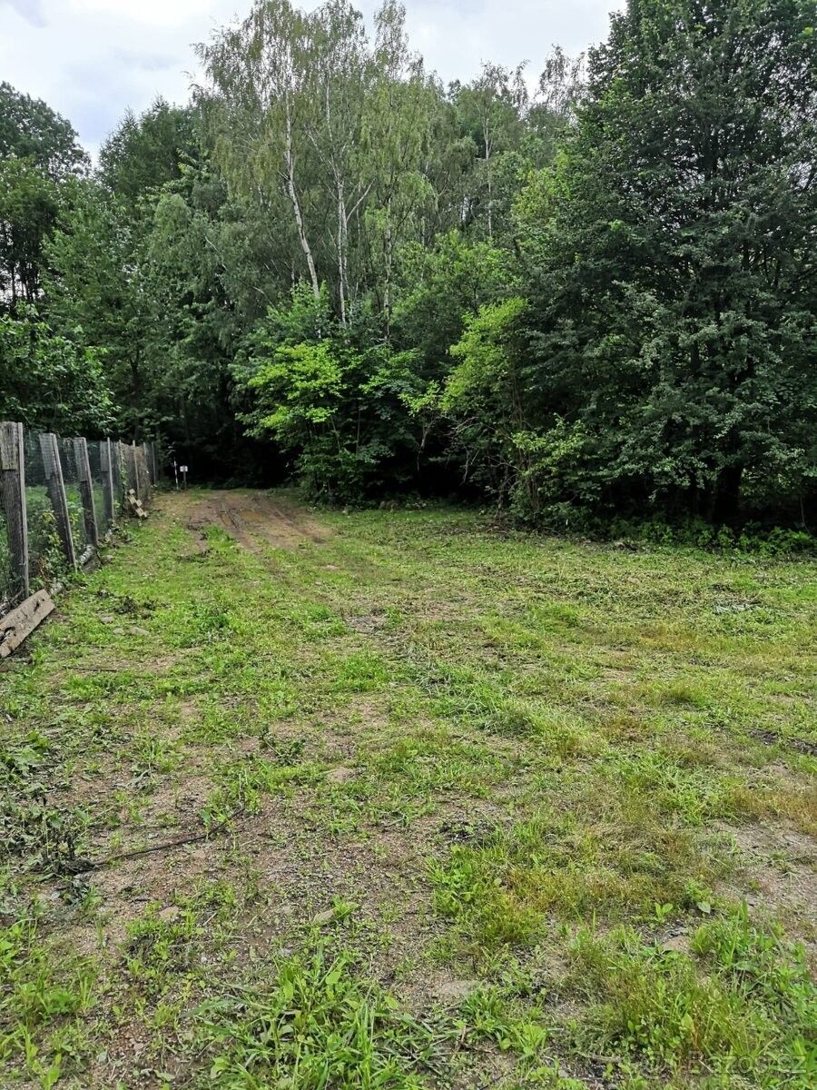 Pozemky pro bydlení, Dubí, 417 02