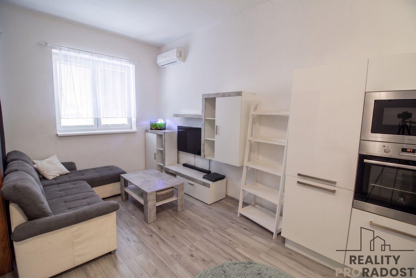 2+kk, Polní, Hodonín, 51 m² - 1