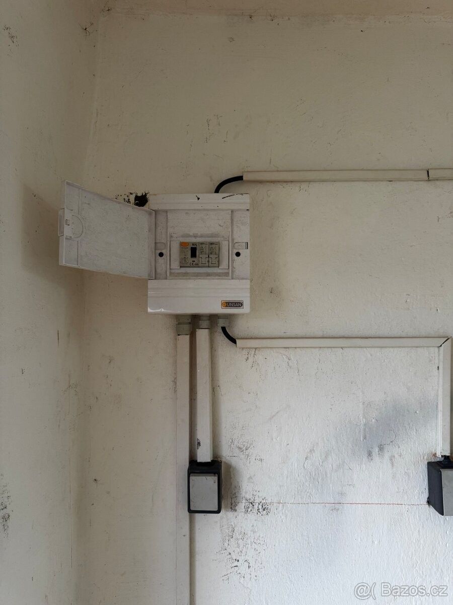 Pronájem garáž - Ostrava, 700 30