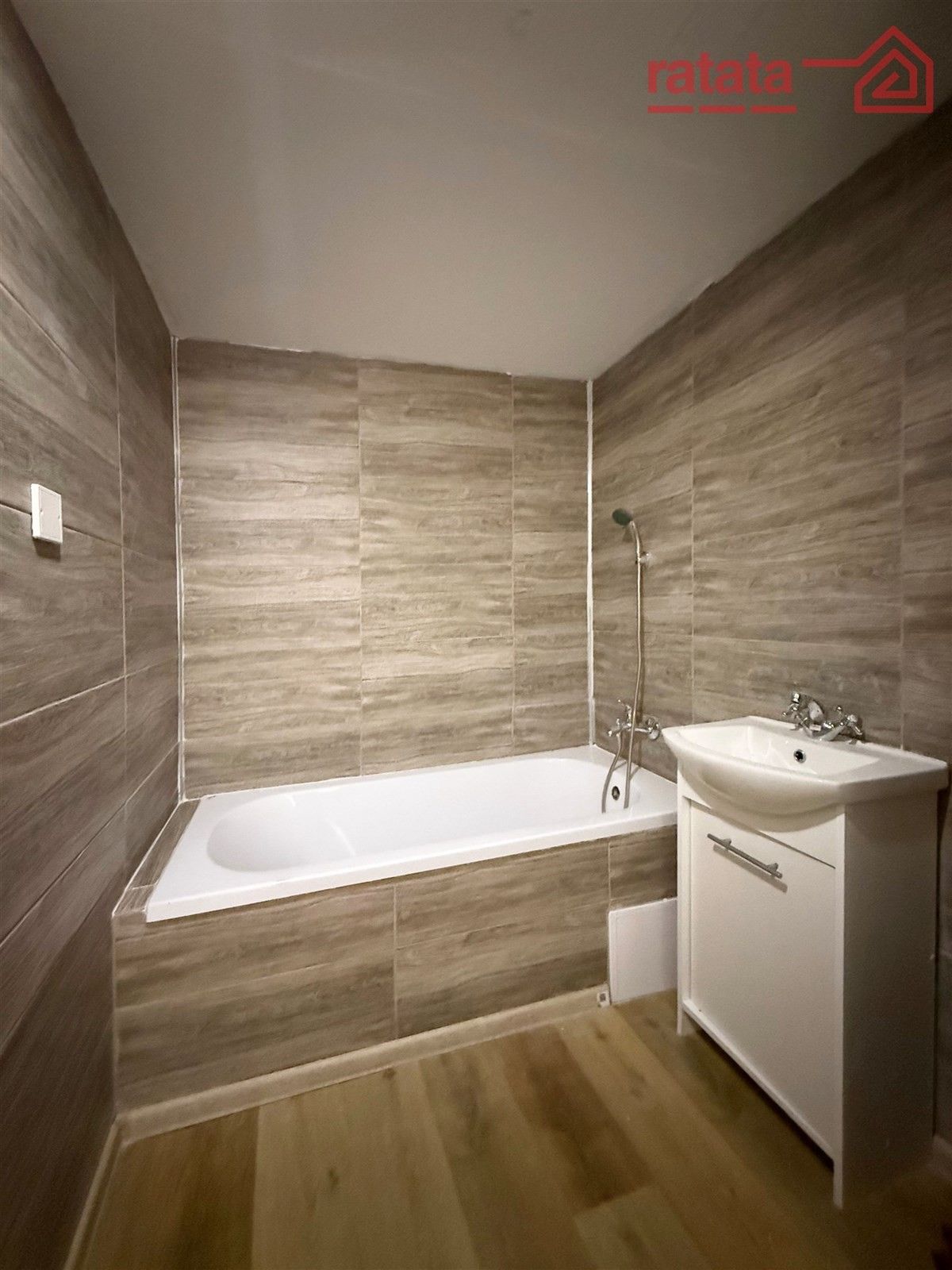 Pronájem byt 2+1 - Jana Ámose Komenského 459, Klášterec nad Ohří, 60 m²