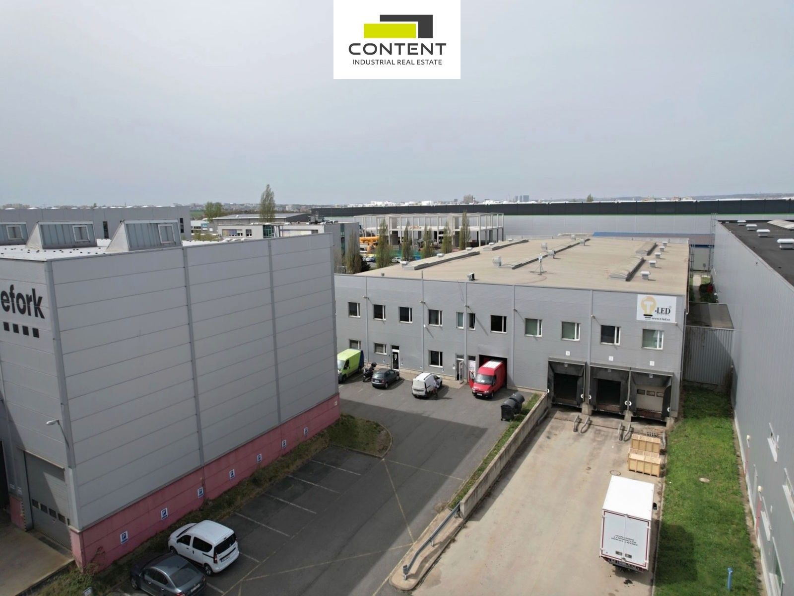 Výrobní prostory, Průmyslová, Praha, 2 695 m²