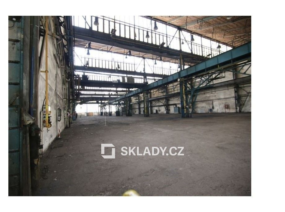 Sklad · 3 000 m² · Ostrava - 4