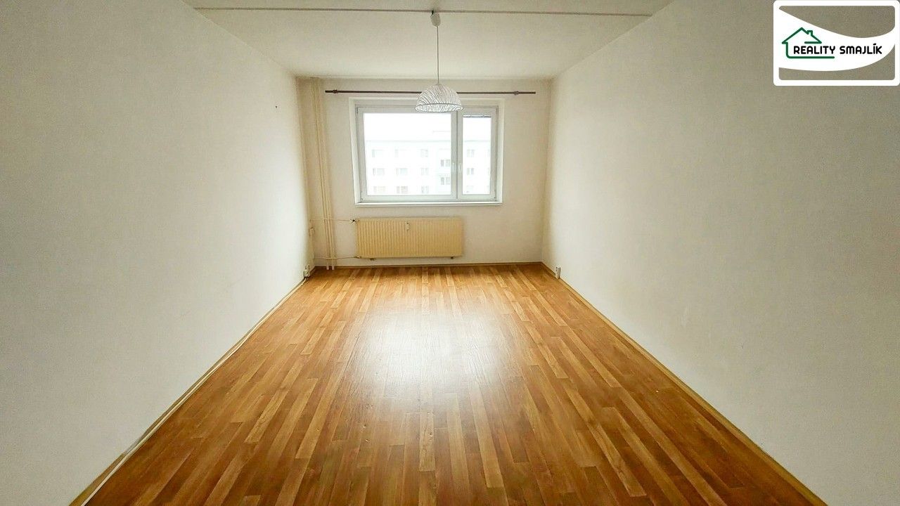 Pronájem byt 1+1 - Dvořákova, Cheb, 40 m²