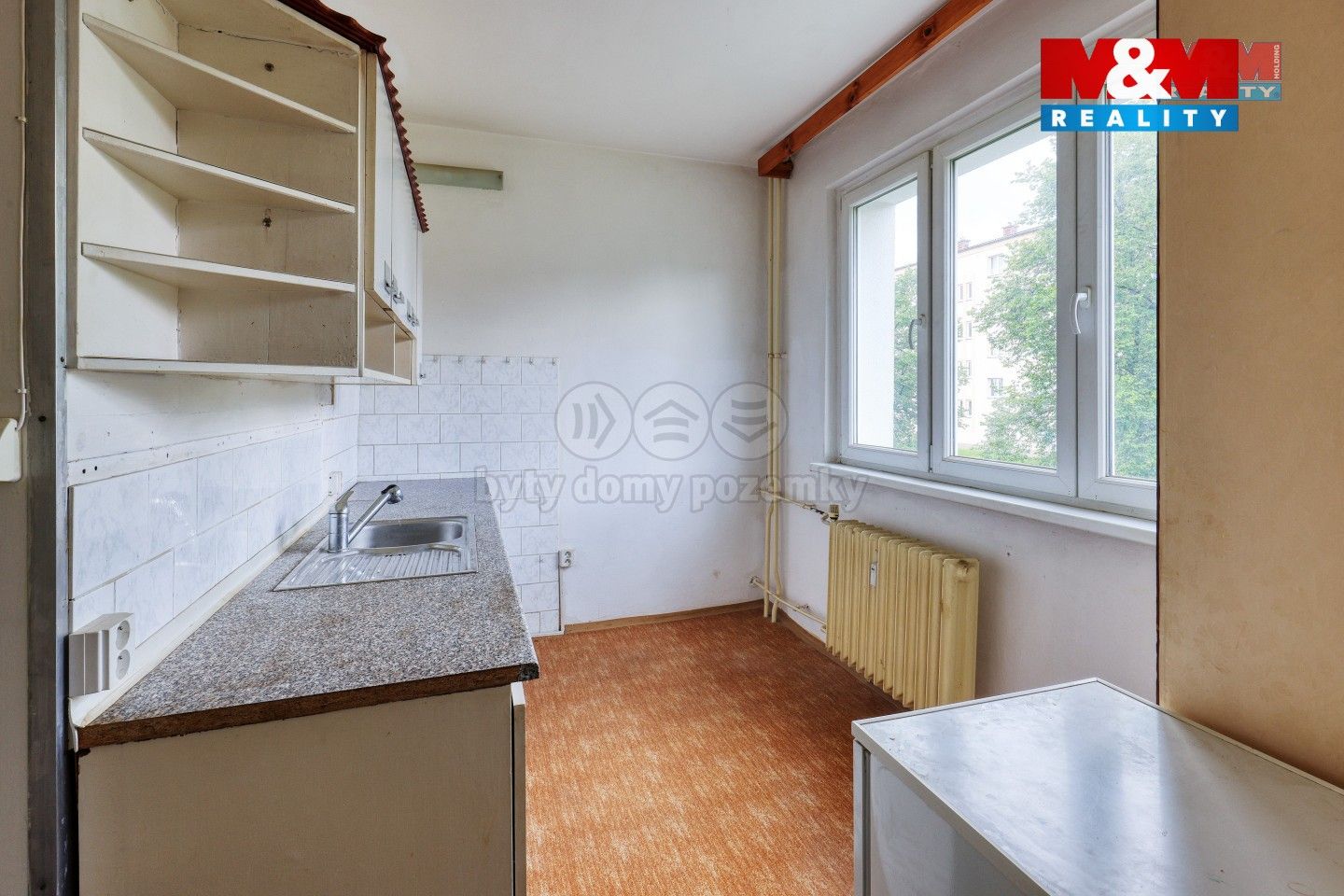 Byt 1+1 · 49 m² · Sídliště, Rotava - 3