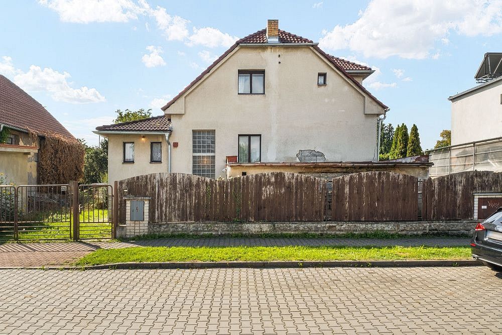 Rodinný dům · 196 m² · Praha - Běchovice, okres Praha 21, Hlavní město Praha - 3