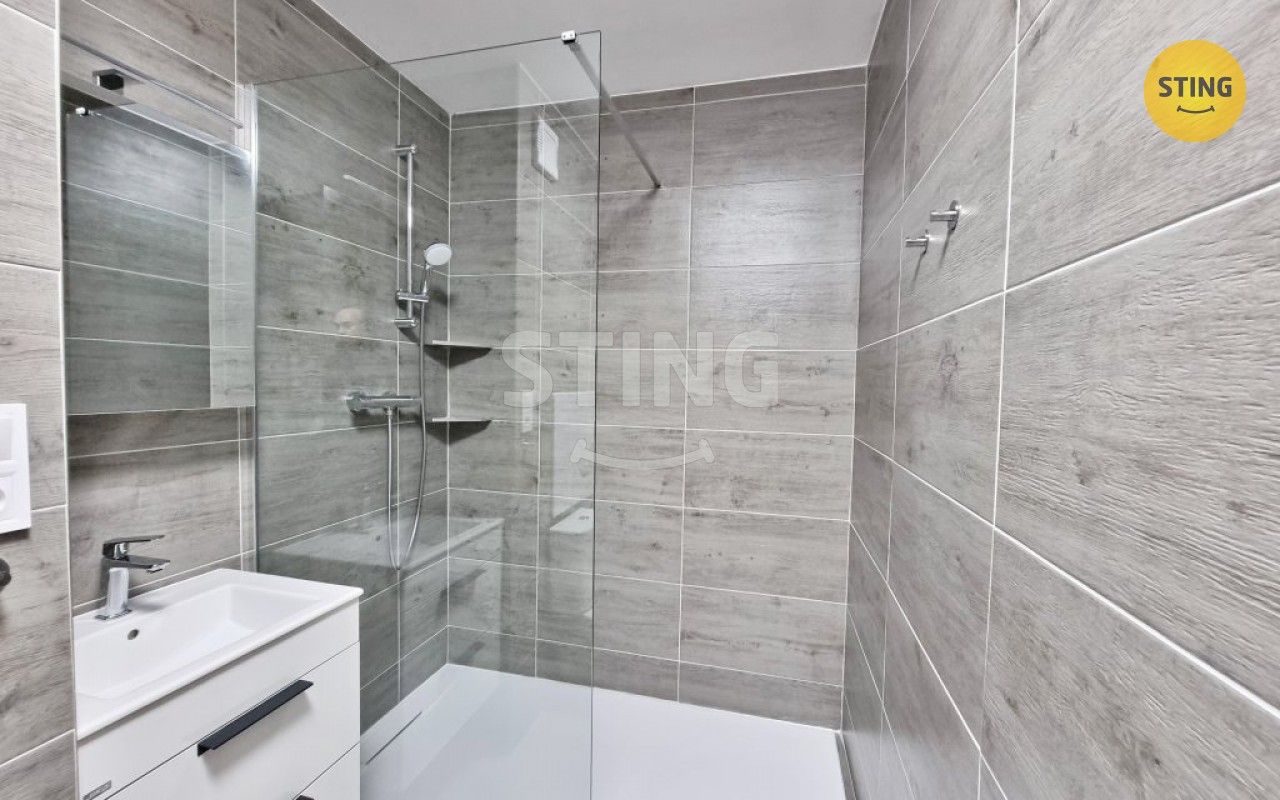 2+1, U Kulturního domu, Chvaletice, 60 m²