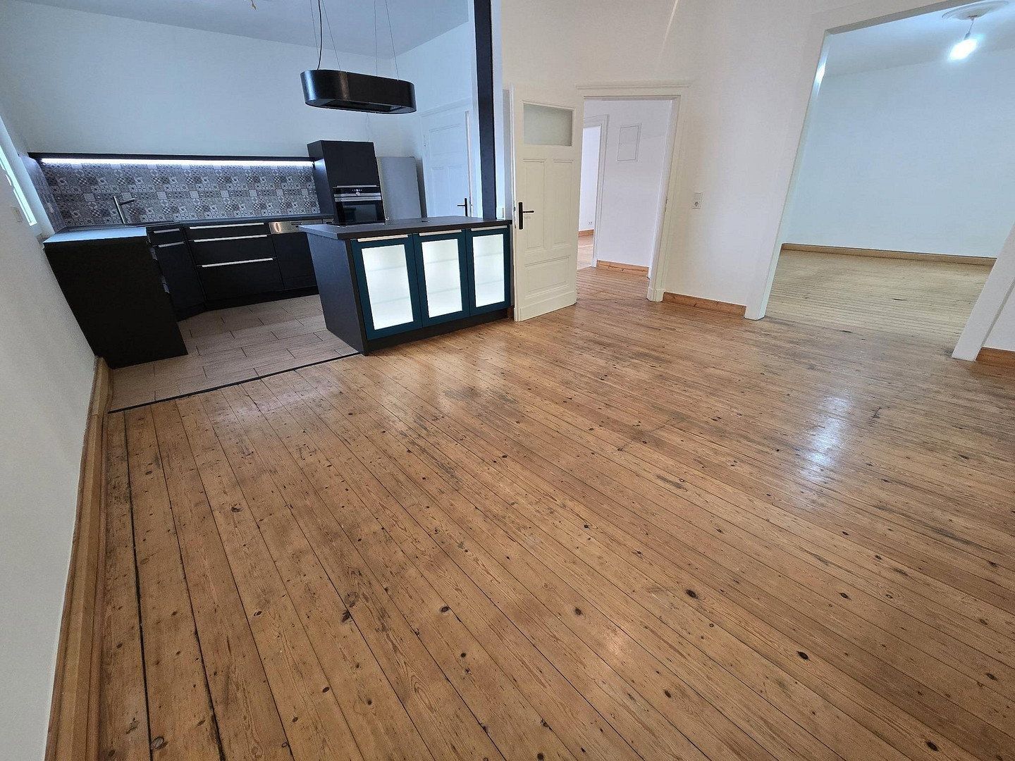Byt 5+1 · 136 m² · Heinrichstraße, , Severní Porýní-Vestfálsko - 3