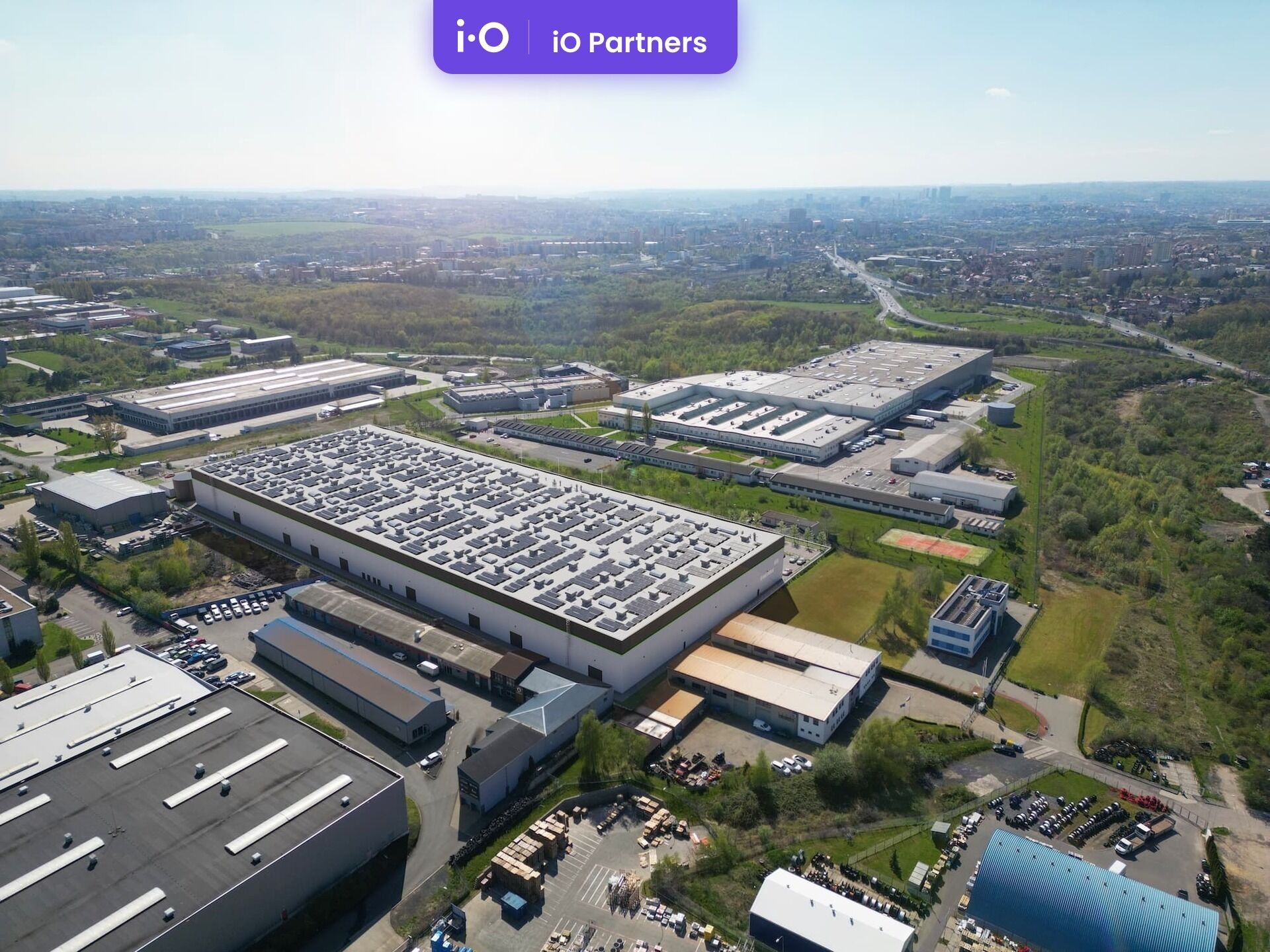 Pronájem sklad - K pérovně, Praha Hostivař, 5 500 m² - 5
