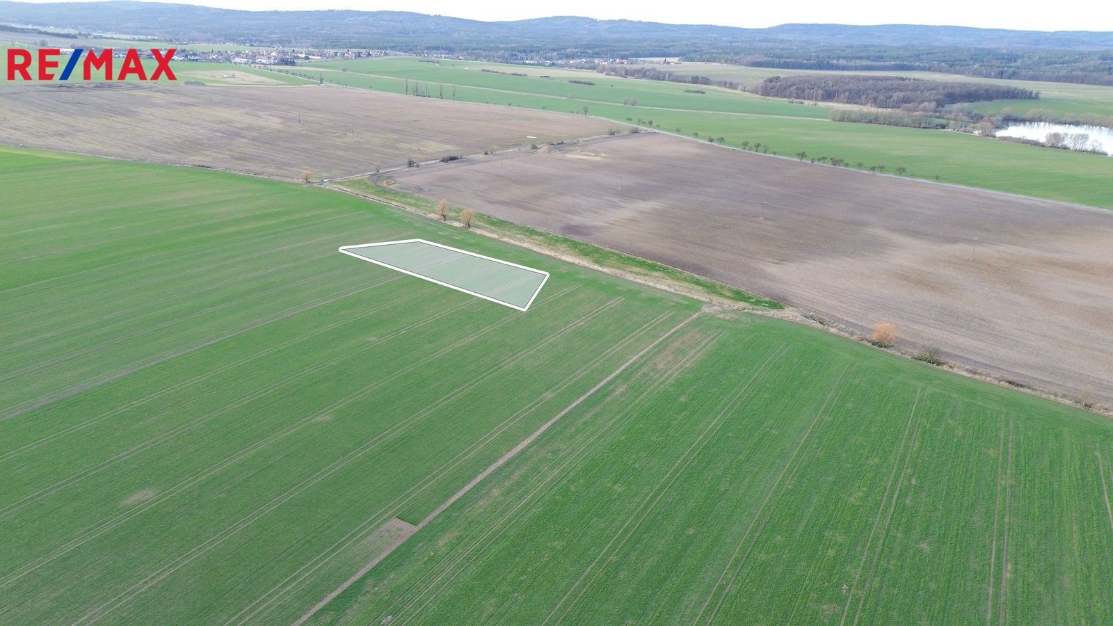 Prodej zemědělský pozemek - Rosovice, 9 737 m²