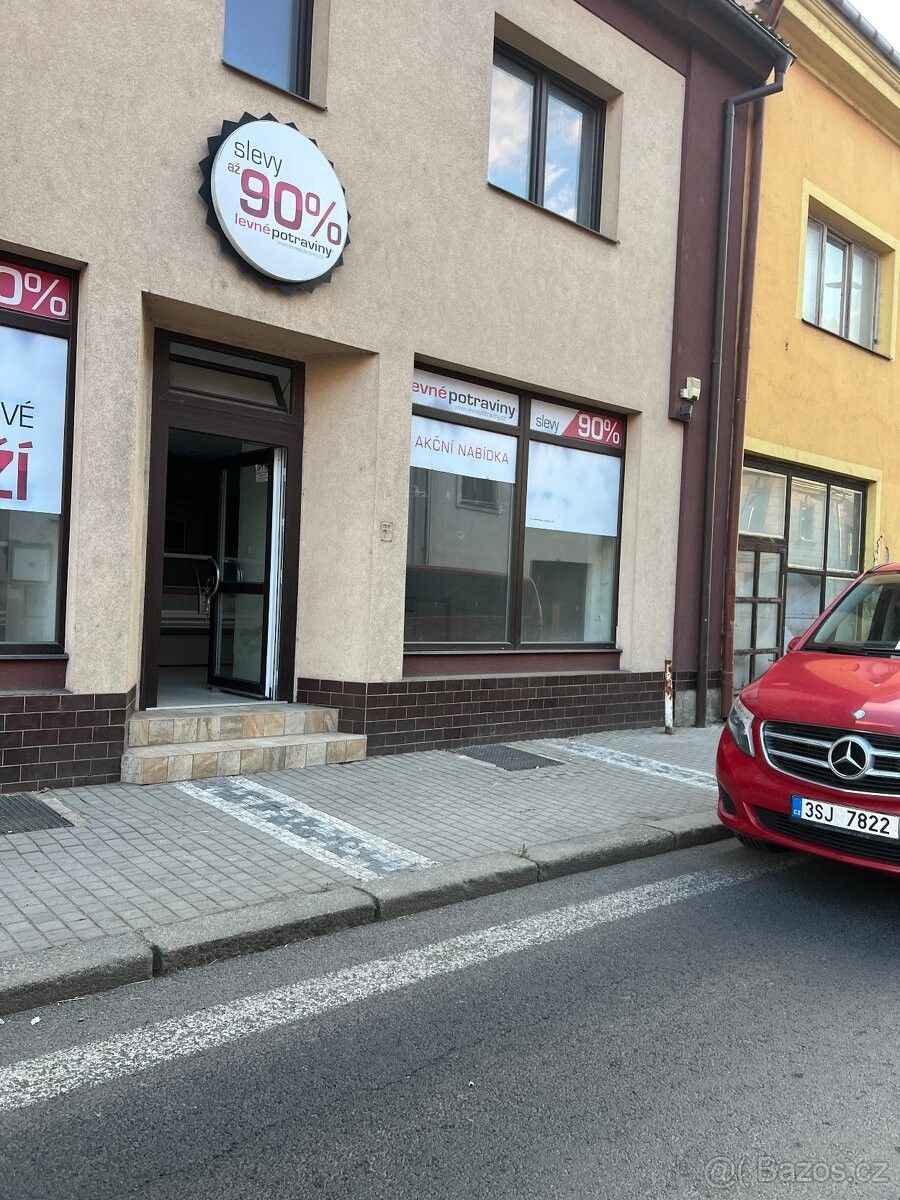 Rodinné domy, Podbořany, 441 01