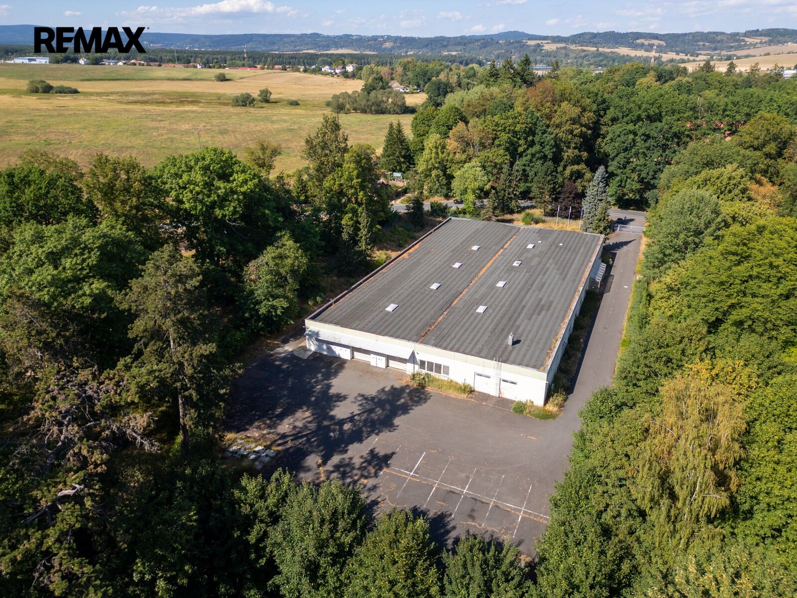 Výrobní prostory, Kyjovská 570, Chodová Planá, 7 000 m² - 1
