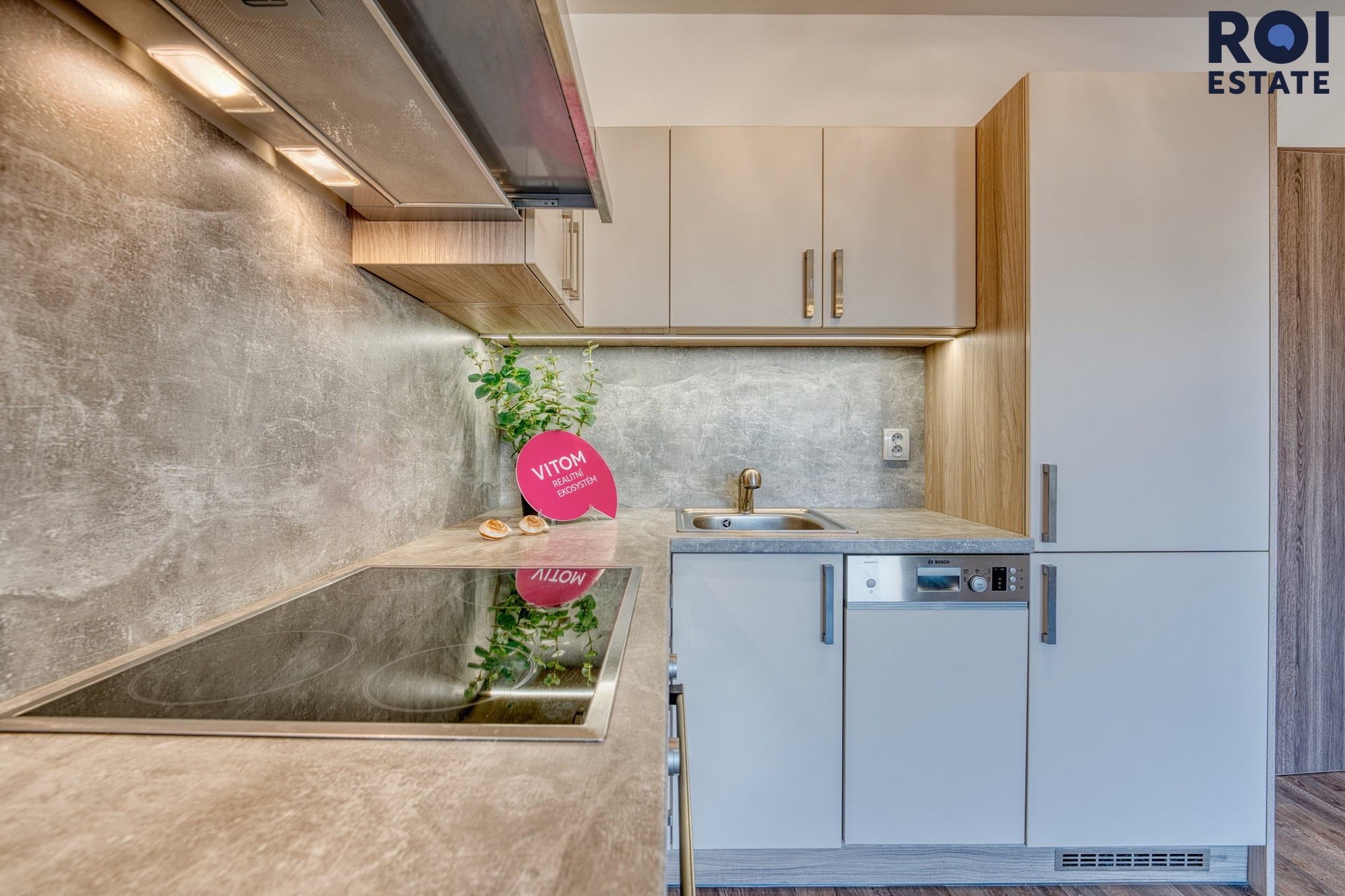 1+kk, Strnadových, Praha, 33 m² - 1