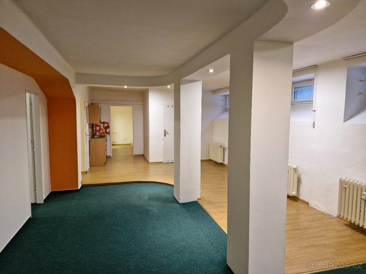 Pronájem kancelář - Ostrava, 708 00