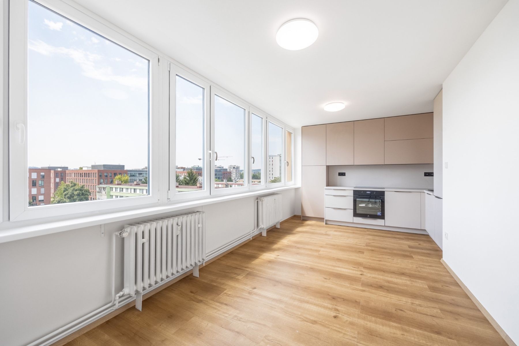 Byt 2+kk · 42 m² · Nekvasilova, Praha - Karlín - 4