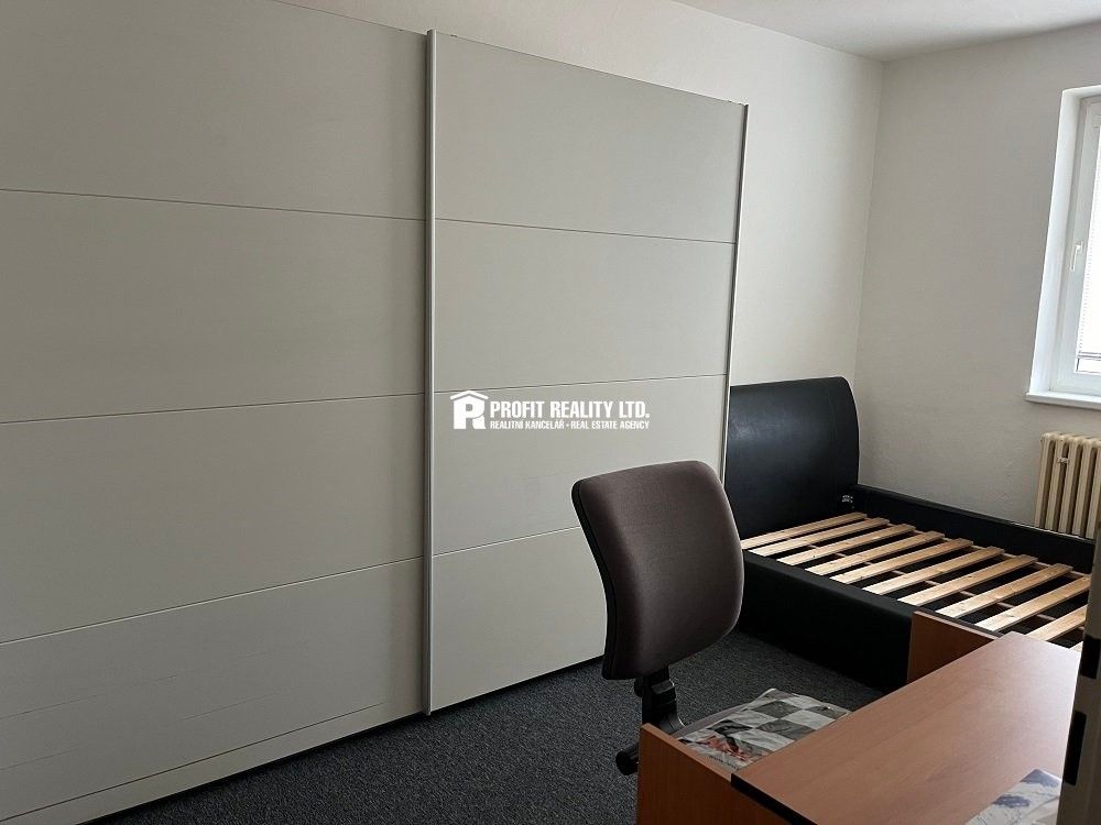 1+kk, Novodvorská, Praha, 14 m²