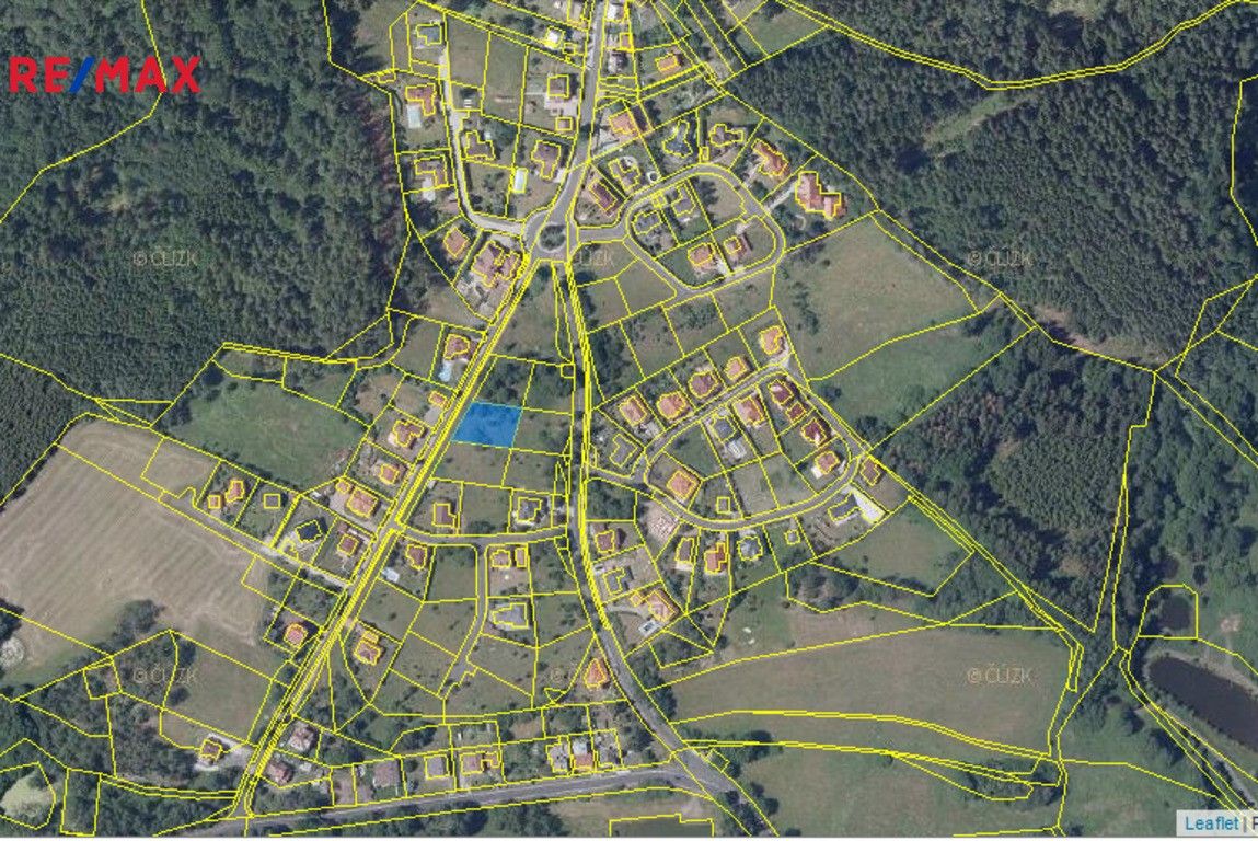 Prodej pozemek - Karlovy Vary, 1 122 m²