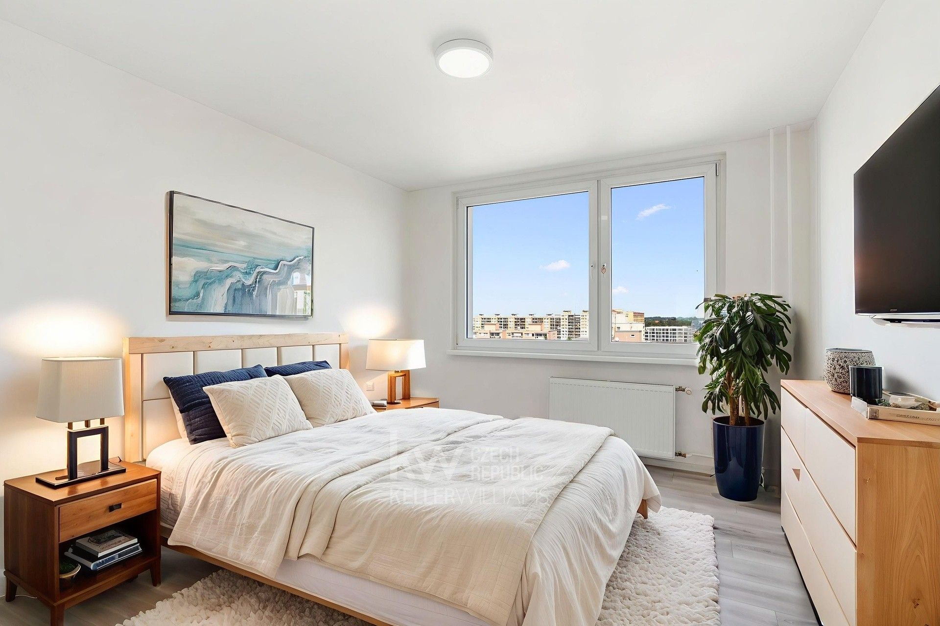 Prodej byt 3+1 - Hnězdenská, Praha, 74 m²