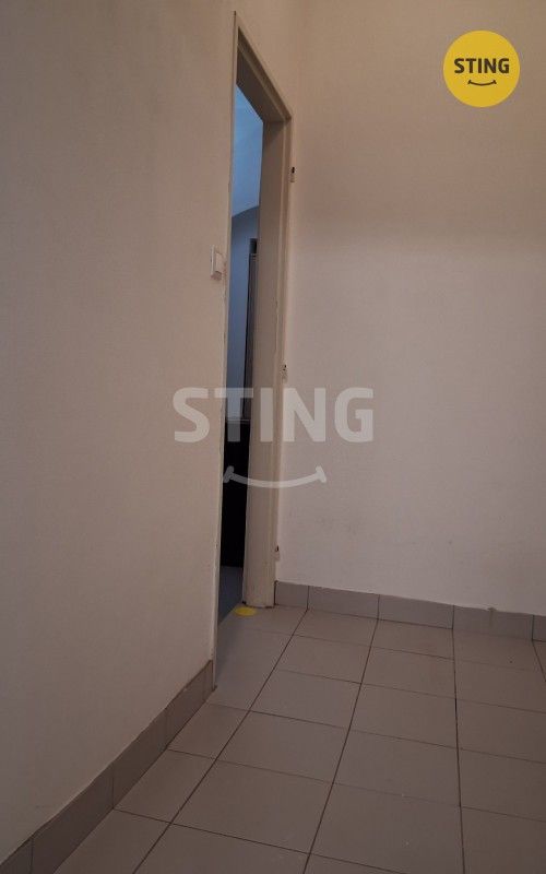 Pronájem obchodní prostory - nám. Republiky, Žďár nad Sázavou, 58 m² - 5
