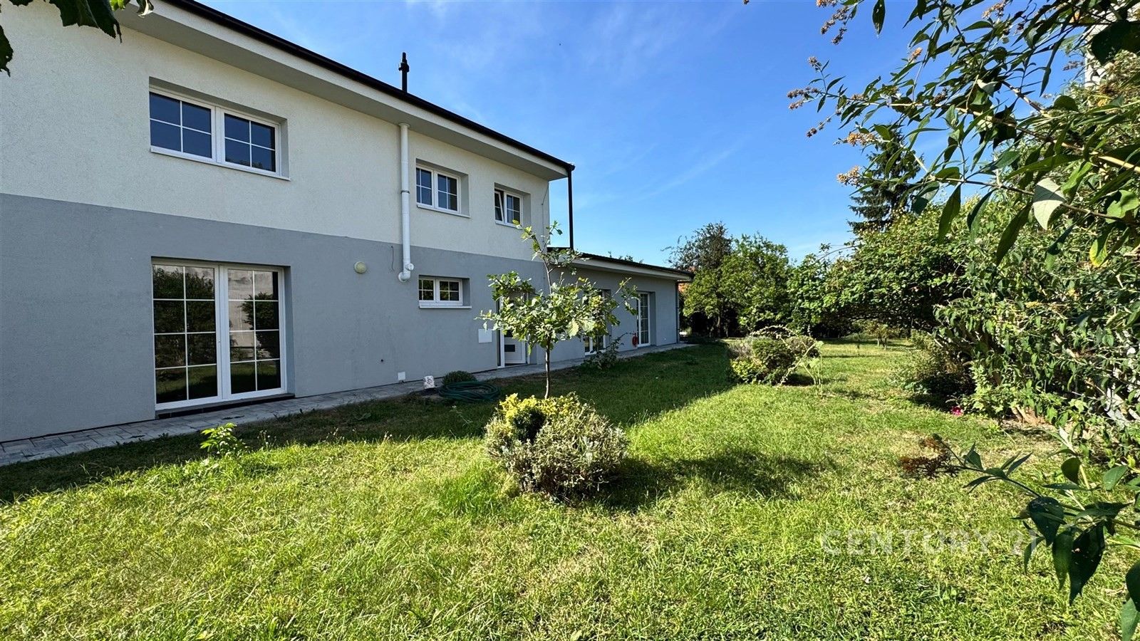 Rodinné domy, Čs. armády 44, Dobrovíz, 150 m² - 2