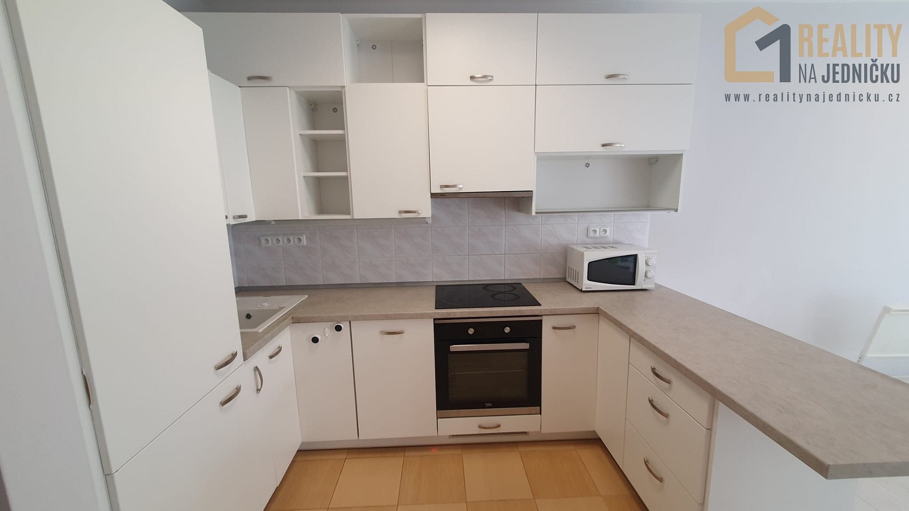 Pronájem byt 2+kk - U Konopáče, Častolovice, okres Rychnov nad Kněžnou, 72 m² - 2
