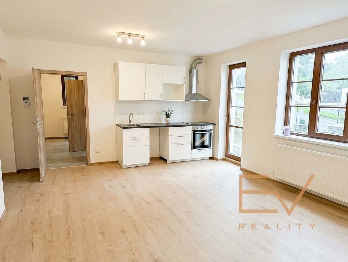2+kk, Jeseniova, Praha 3 - Žižkov, 58 m² - 2