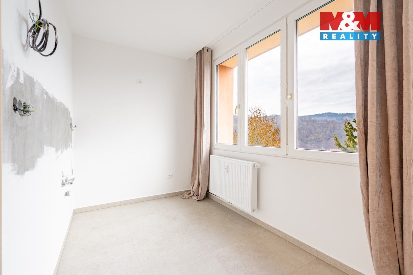 Prodej byt 2+1 - Sídliště Plešivec, Český Krumlov, 57 m²