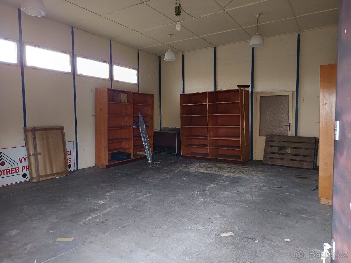 Sklady, Protivín, 398 11