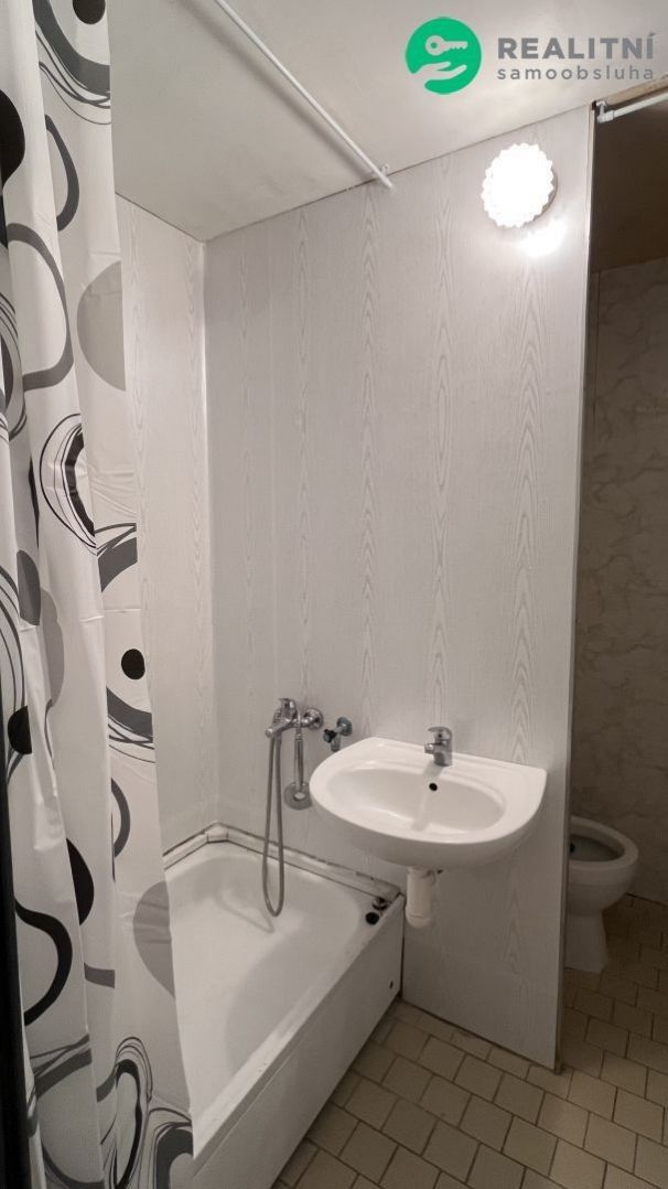 Byt 1+kk · 35 m² · Jana Masaryka, Hradec Králové - 3
