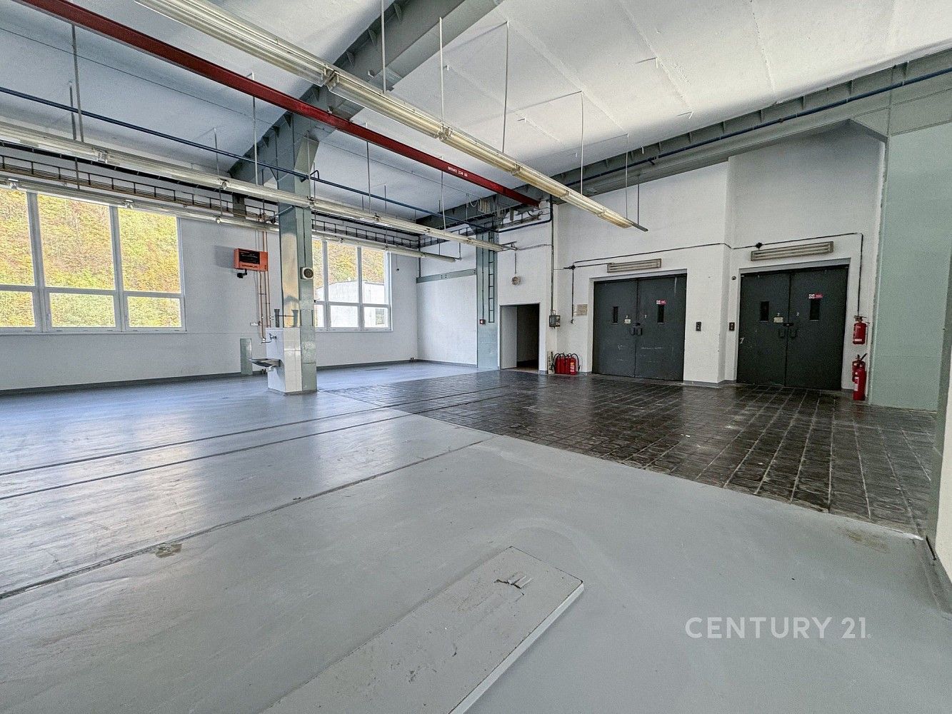 Výrobní prostory · 1 920 m² · Adamov, okres Blansko, Jihomoravský kraj - 3