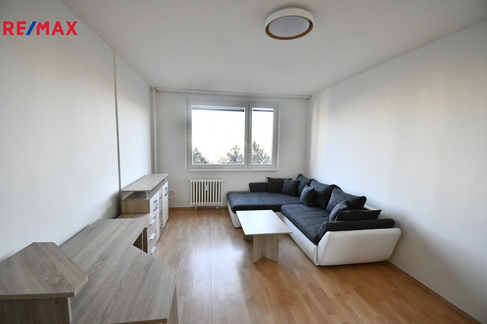 Pronájem byt 1+1 - třída Edvarda Beneše 1431, Hradec Králové, 40 m²