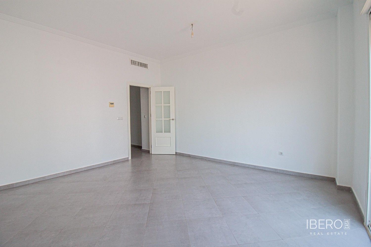 4+kk, Tomares, Španělsko, 92 m² - 1