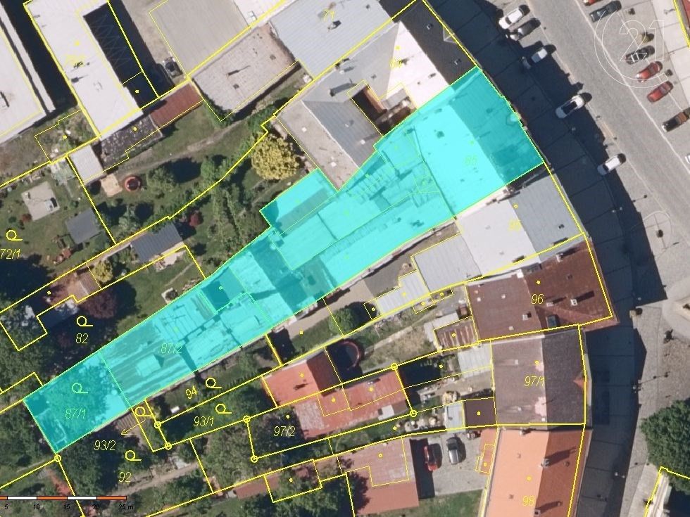 Prodej činžovní dům - nám. Dr. E. Beneše, Holešov, 660 m²