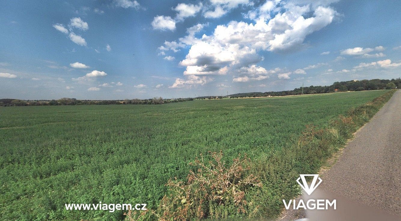 Zemědělský pozemek, 14 151 m²