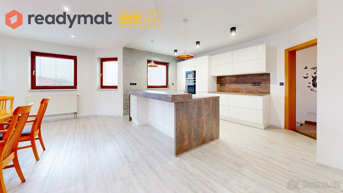 Prodej rodinný dům - Domanín, 696 83