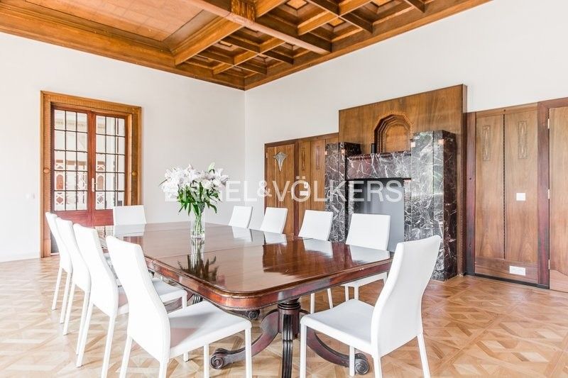 Pronájem byt 3+kk - Bolzanova, Praha, 133 m²